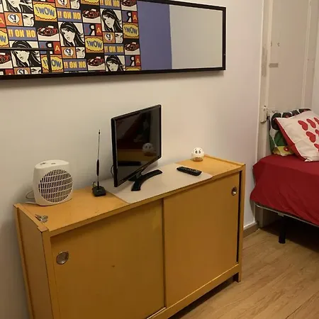 Angel House - Bunk Bed Room * Lisbon