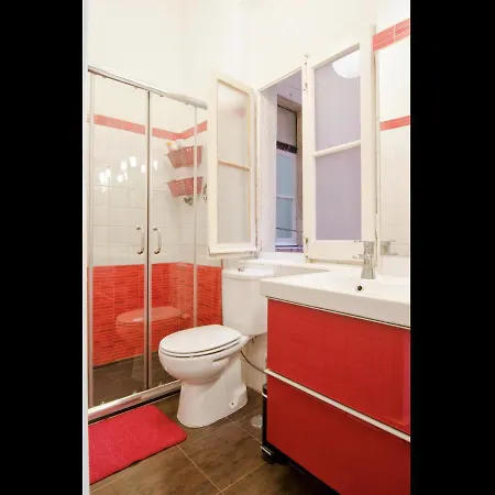 Angel House - Bunk Bed Room Лісабон