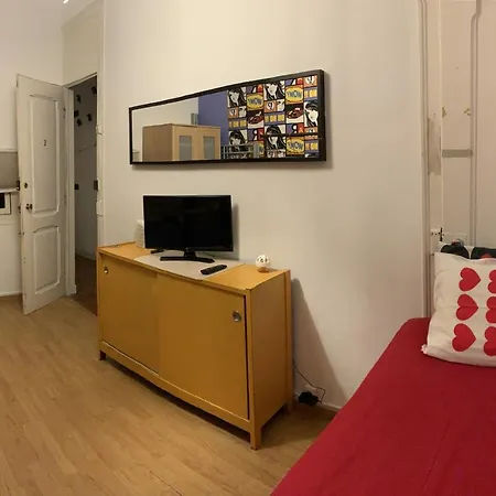 Angel House - Bunk Bed Room * Lisbon